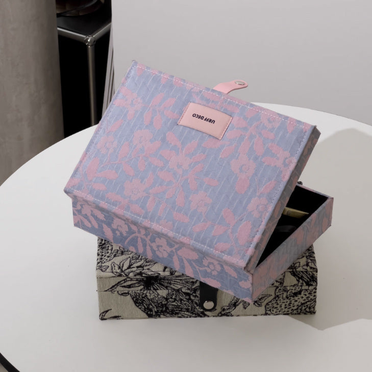 2design luxury accessory box
