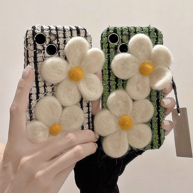 2color felt flower iPhone case