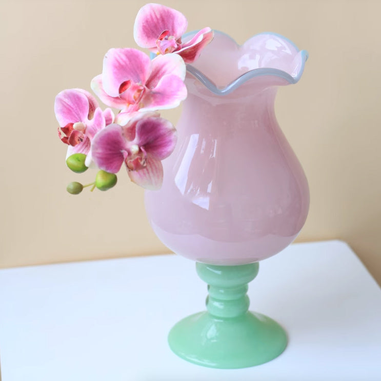 2design tulip vase