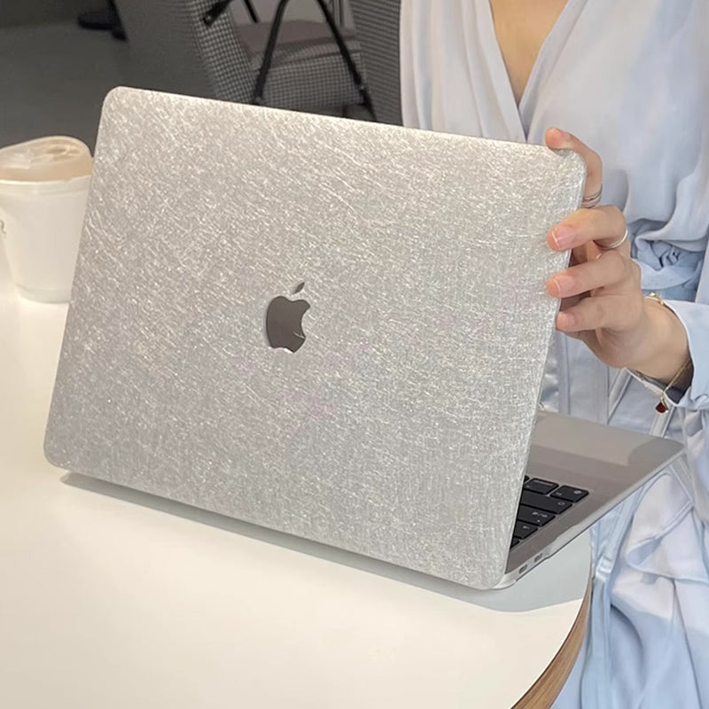 メタルシルバー MacBookケース