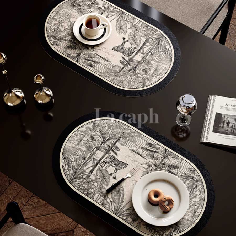 black jungle place mat