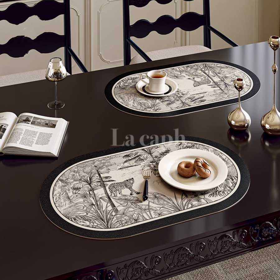 black jungle place mat