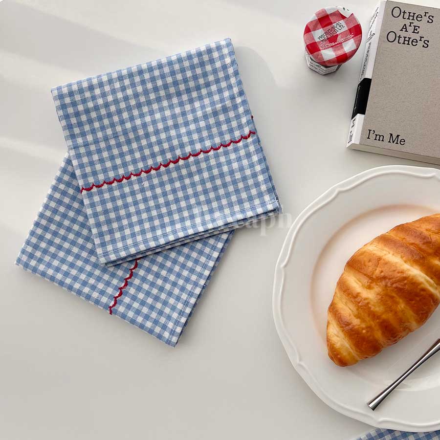 gingham check place mat