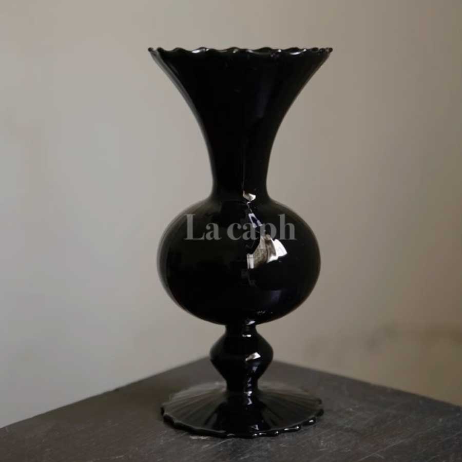 elegant ripple vase