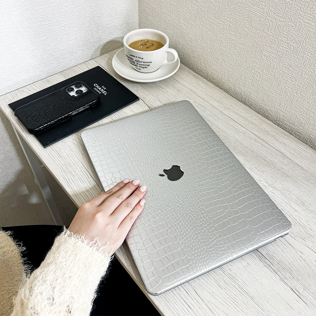 silver crocodile MacBook case