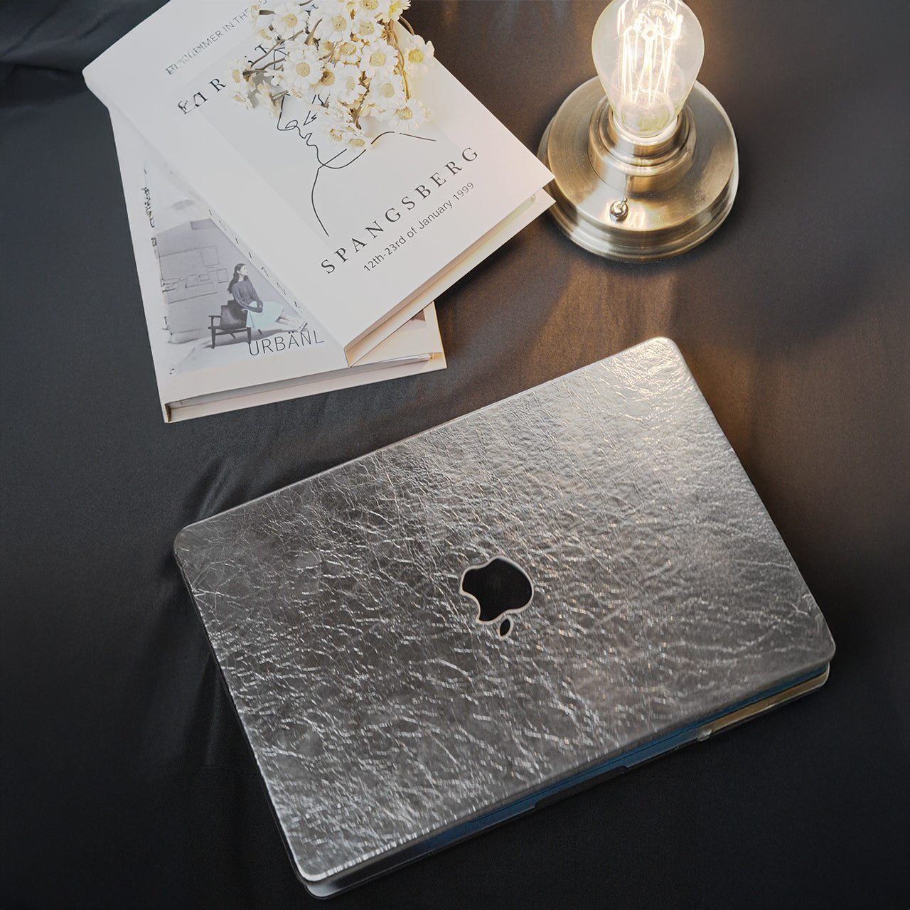 即納】Silver Texture MacBook Case