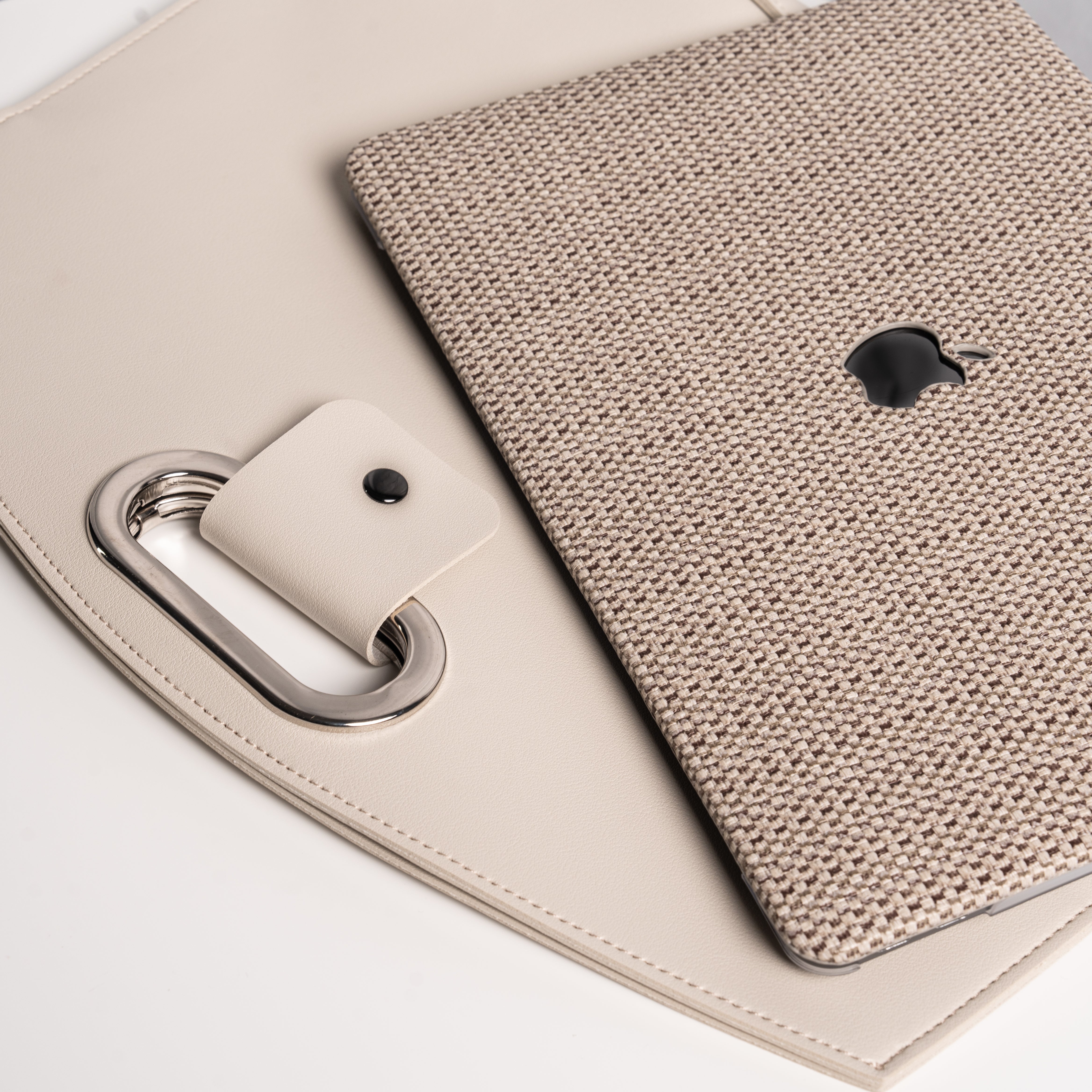 【即納】Natural Weave MacBook Case