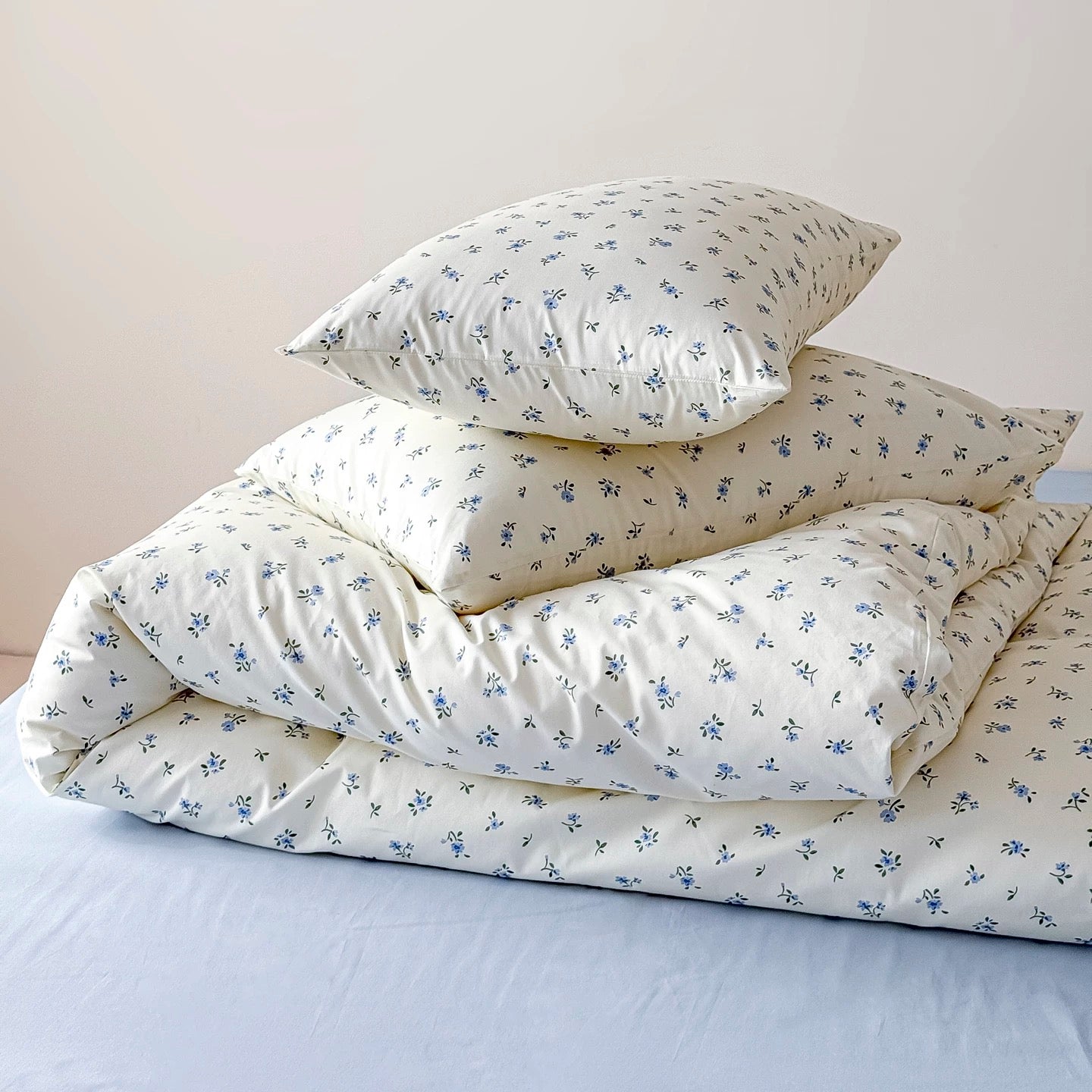 Blue Flower Patterns bedlinen set