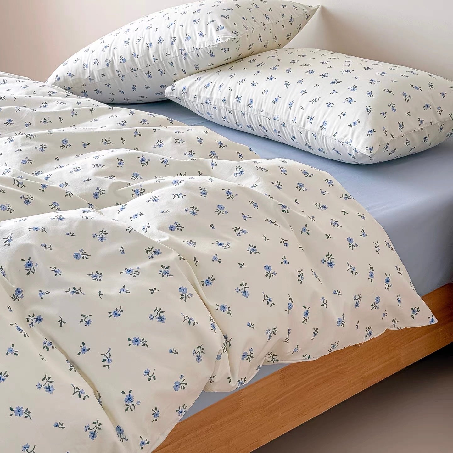 Blue Flower Patterns bedlinen set