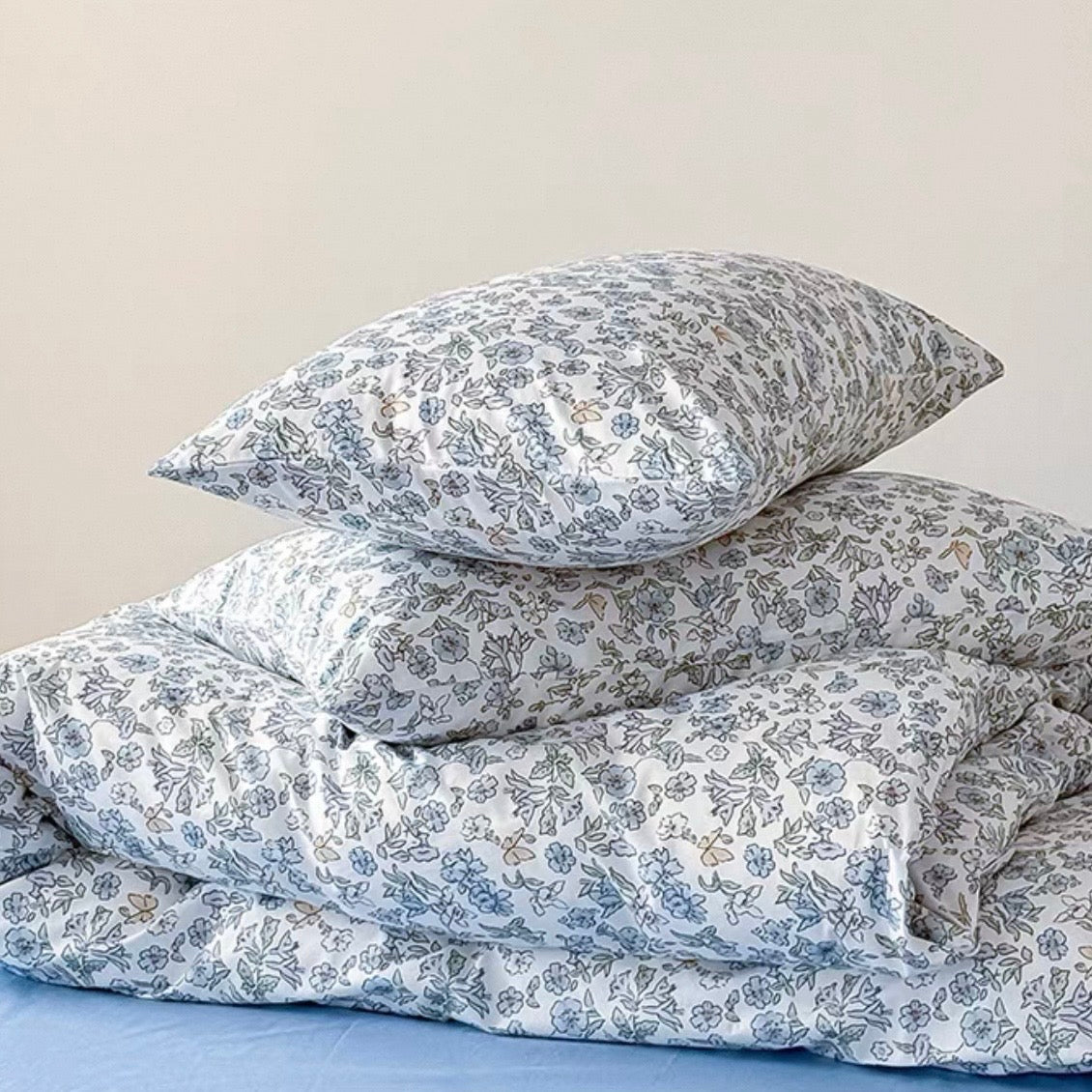 Ethereal Wildflower bedlinen set