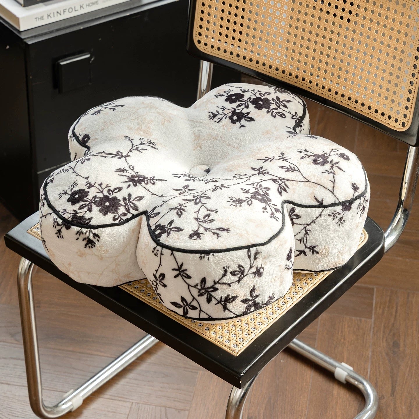 Vintage Floral Blossom cushion (3designs)