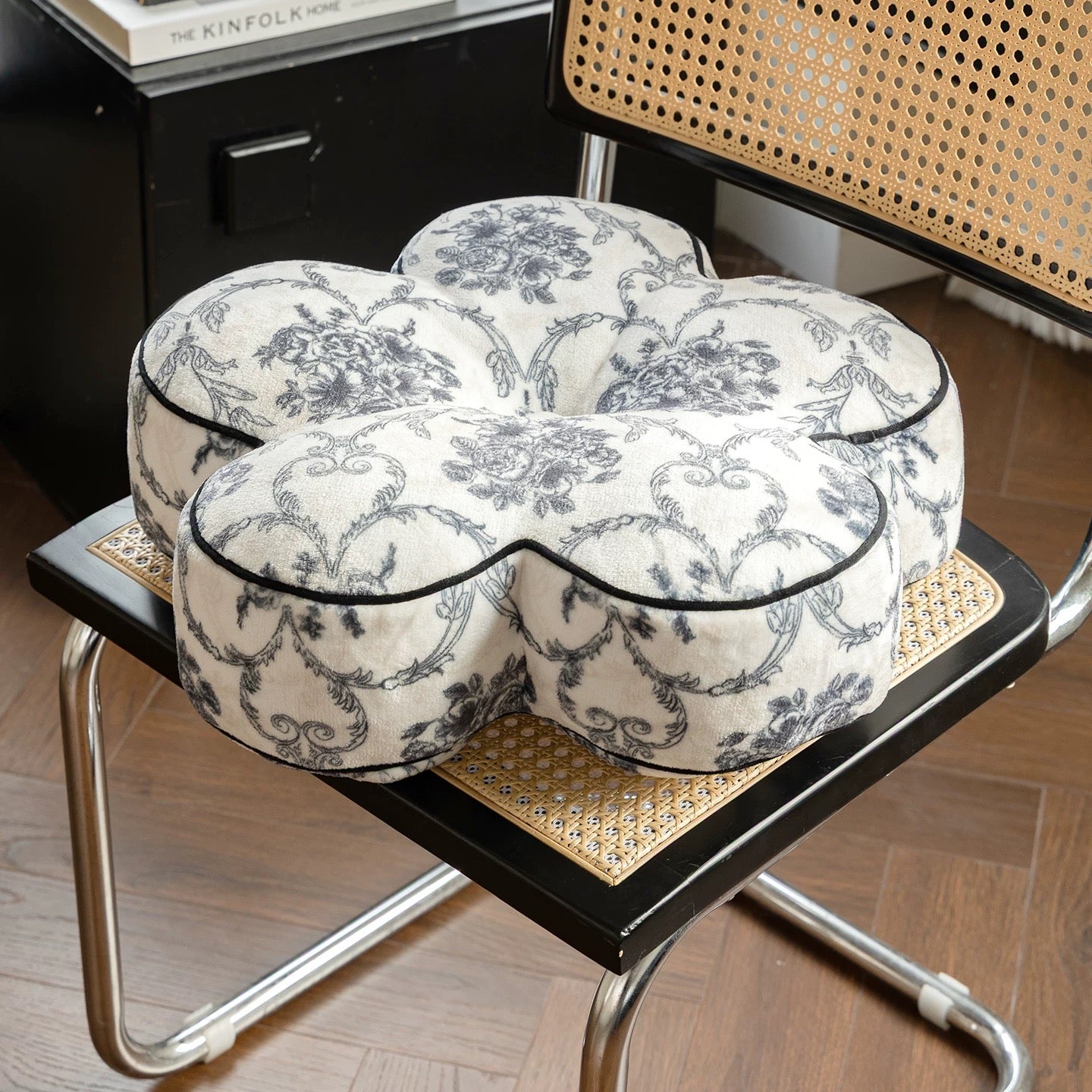 Vintage Floral Blossom cushion (3designs)