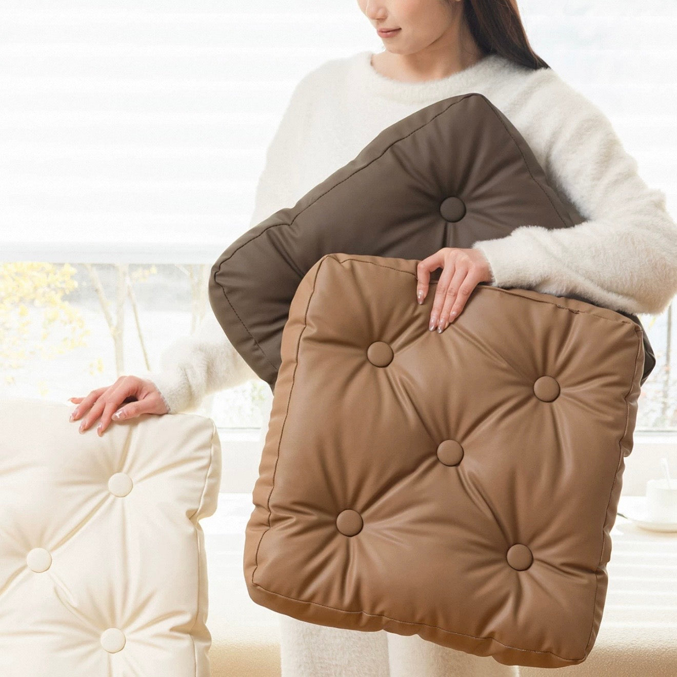 Modern Studio Square cushion (3colors)