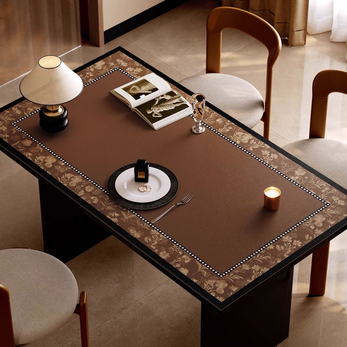 Autumn romantic square table mat