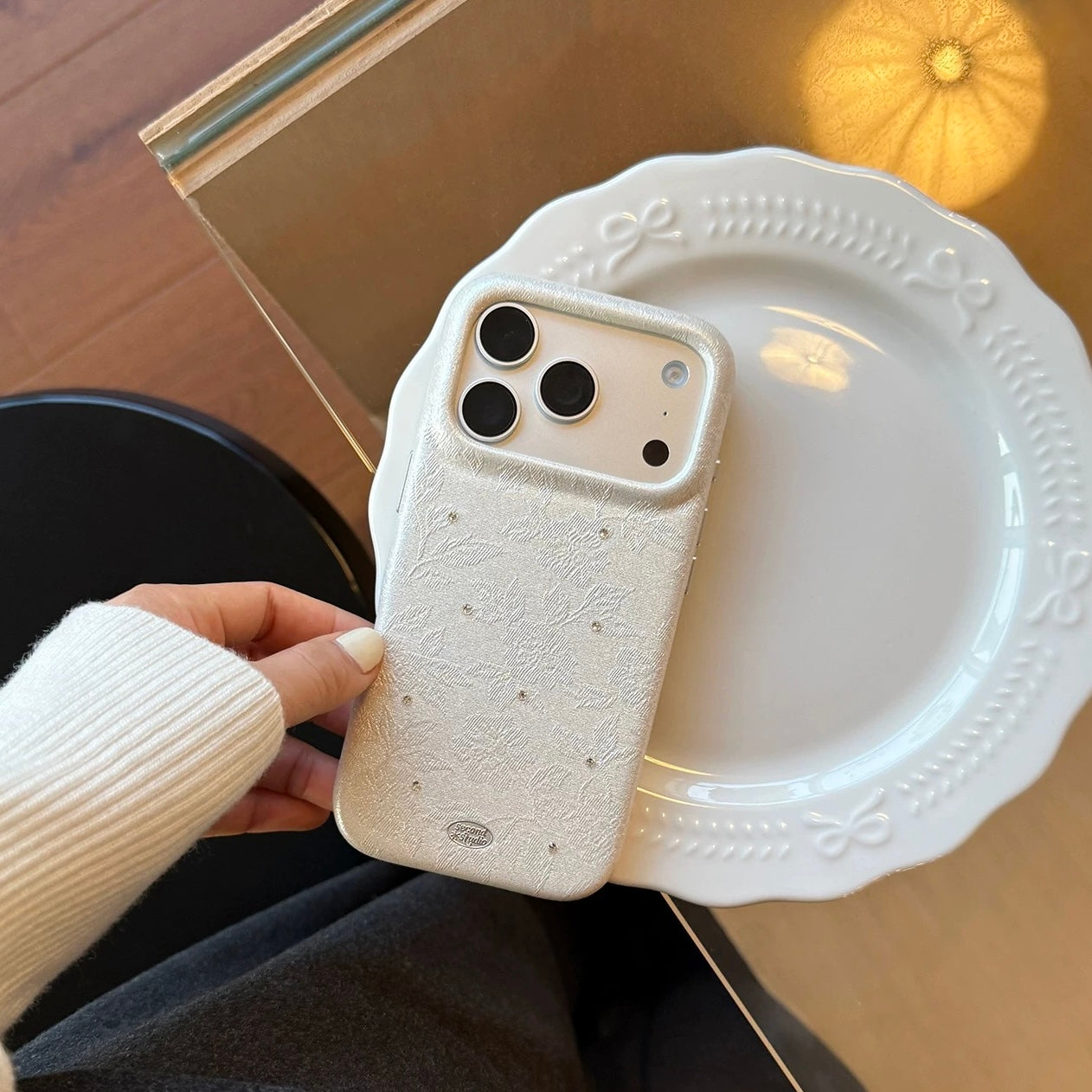 Vintage French Floral iPhone case (2color)