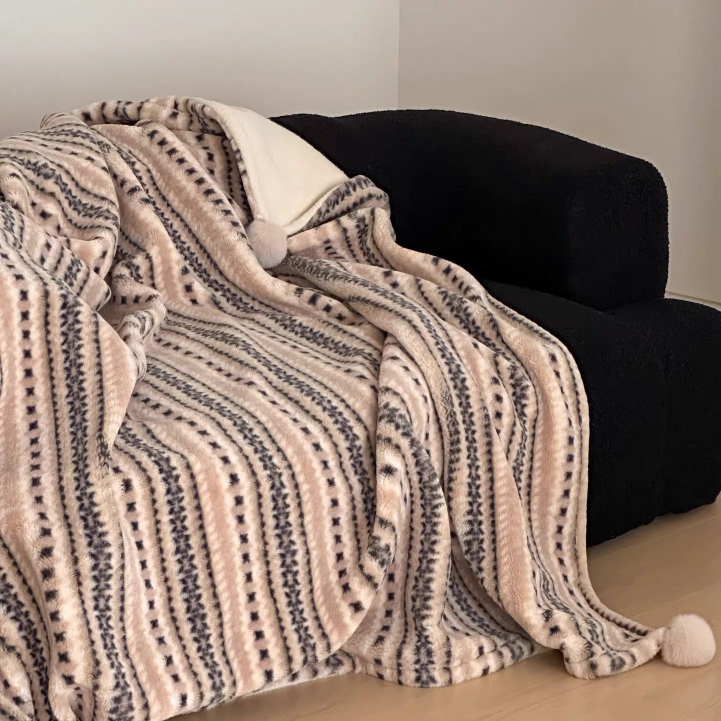 Winter Cabin Sherpa Fleece blanket (3colors)