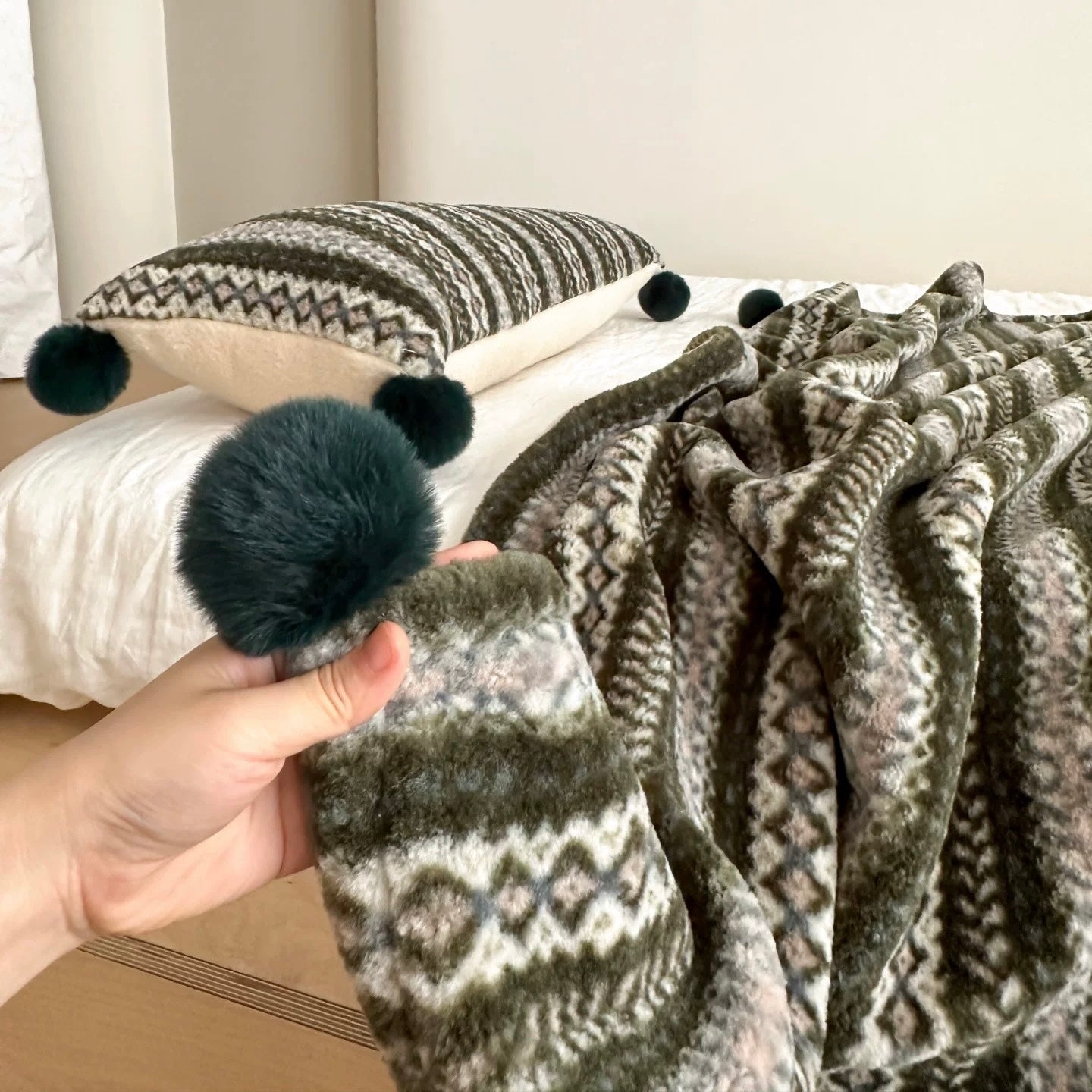Winter Cabin Sherpa Fleece blanket (3colors)