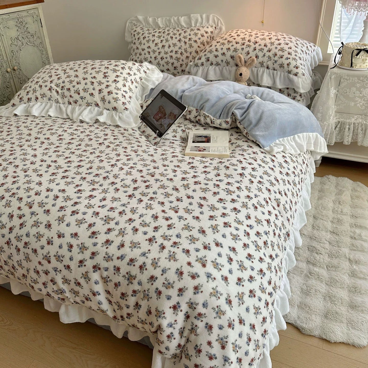 Romantic Ruffle-Trimmed Winter bedlinen set (3colors)