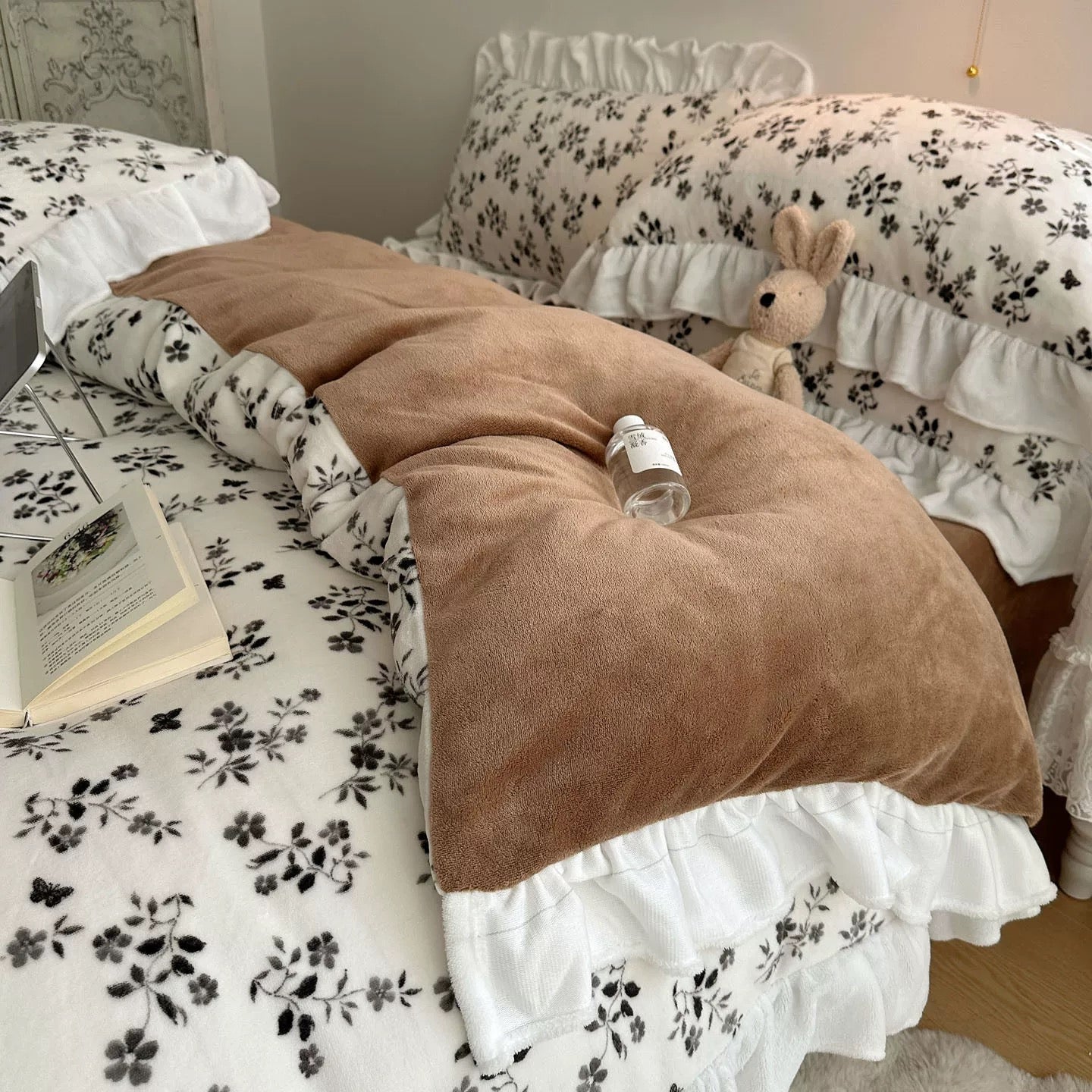 Romantic Ruffle-Trimmed Winter bedlinen set (3colors)