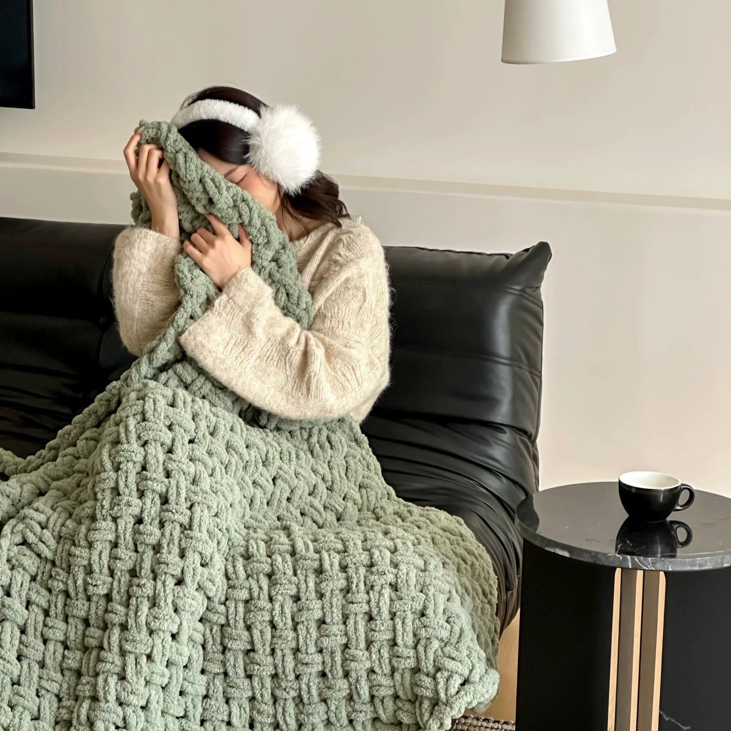 Hand-Woven Chunky Blanket  (5colors)