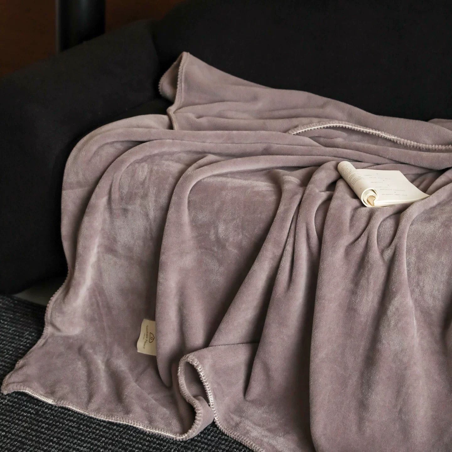 Luxury Velvet Touch Blanket  (7colors)