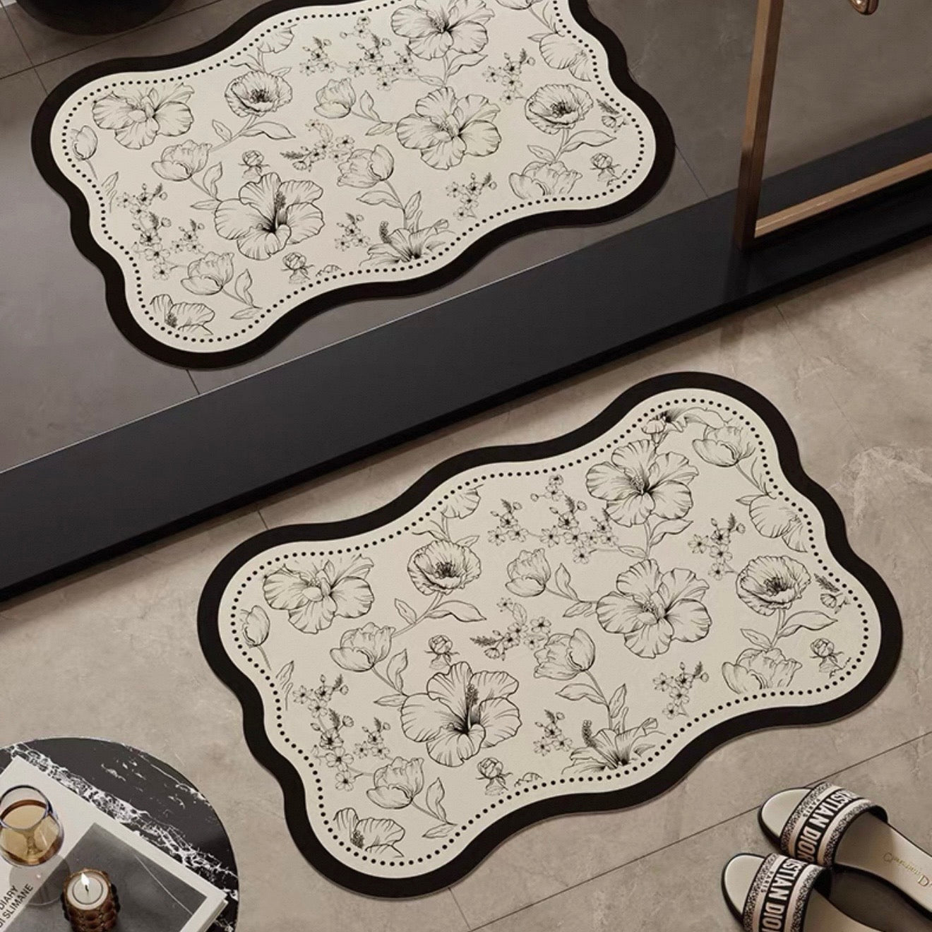 Dainty Flower Wave bath mat