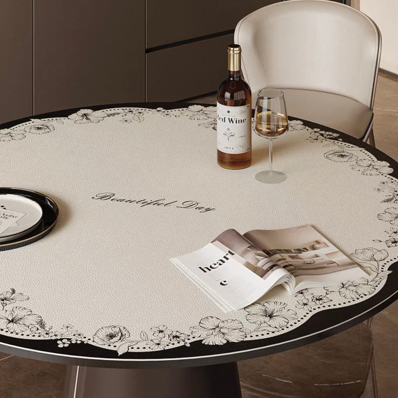 Dainty Flower Wave round table mat