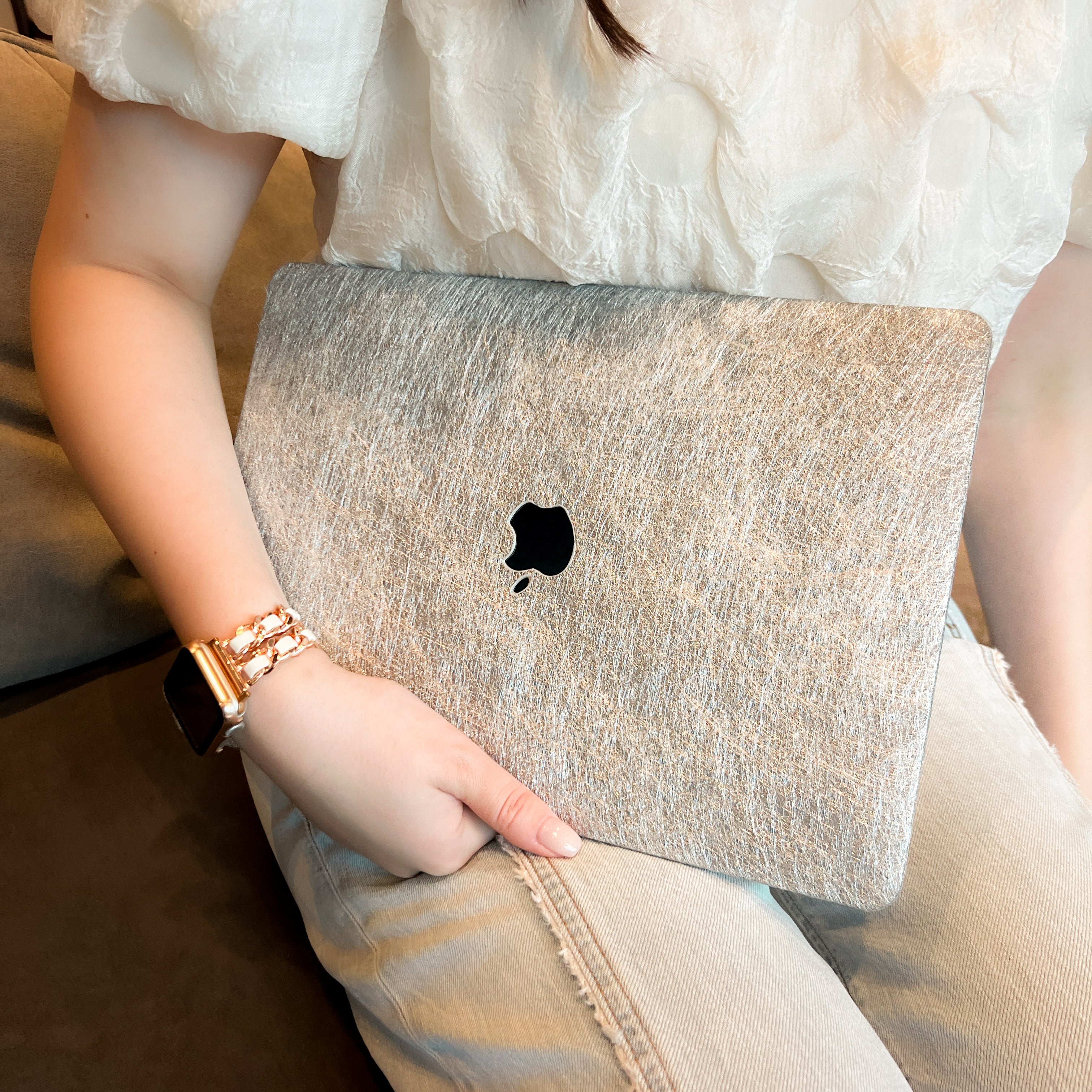 metal silver MacBook case