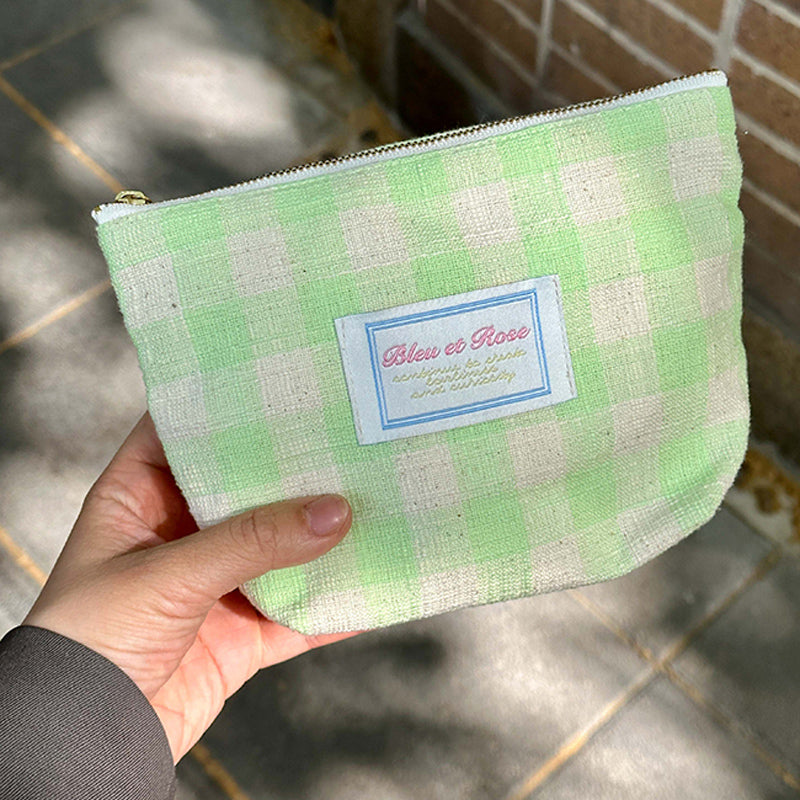 2color pastel check pouch