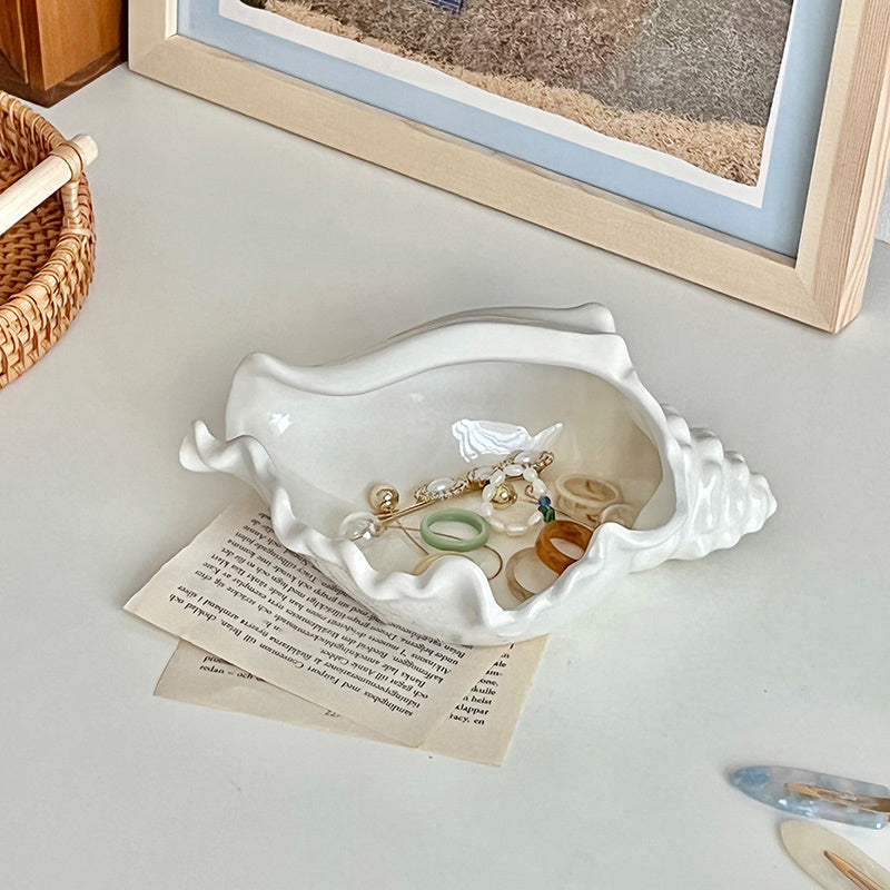white shell accessory tray