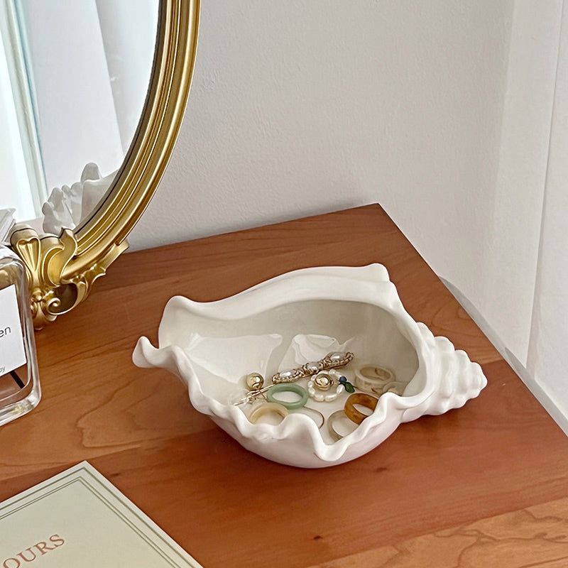 white shell accessory tray