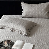 2color rose stitch quilt & pillow sheets set