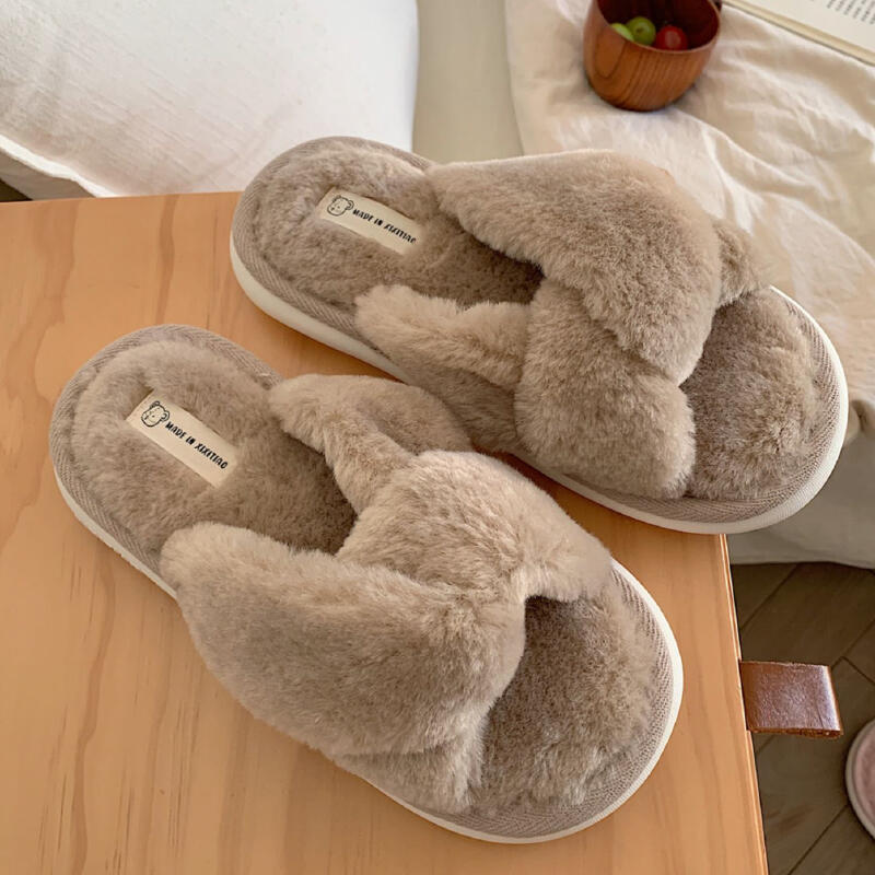 3color fluffy cross room shoes