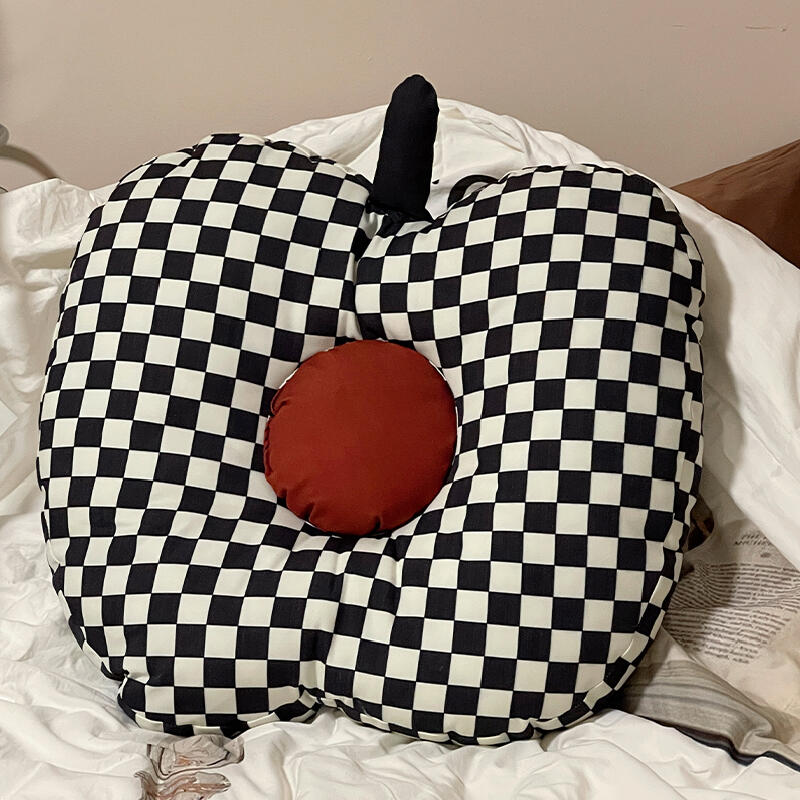 3design apple cushion