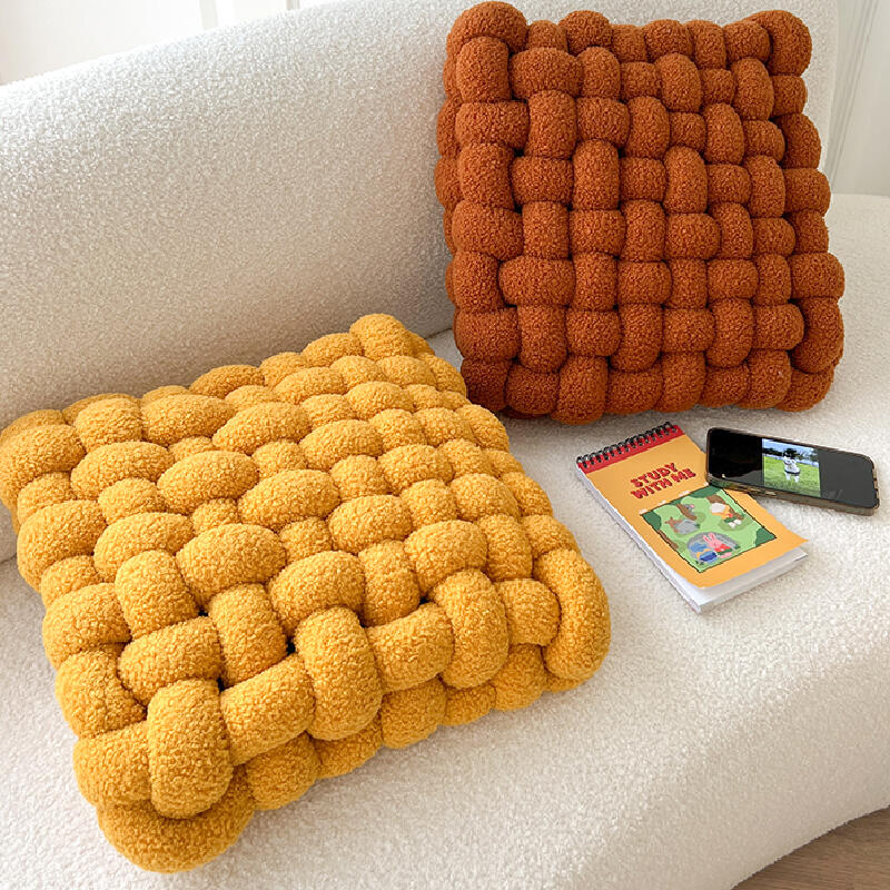 7color fluffy twist square cushion