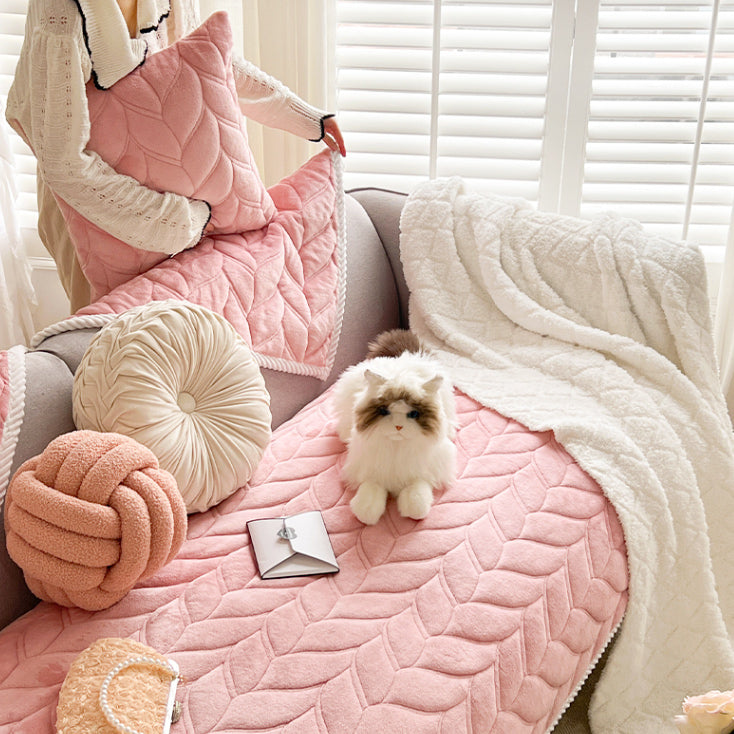 4color cable pattern cushion