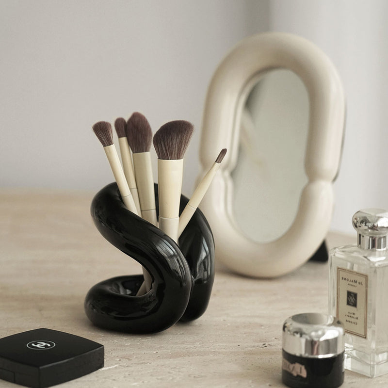 3color ceramic brush stand