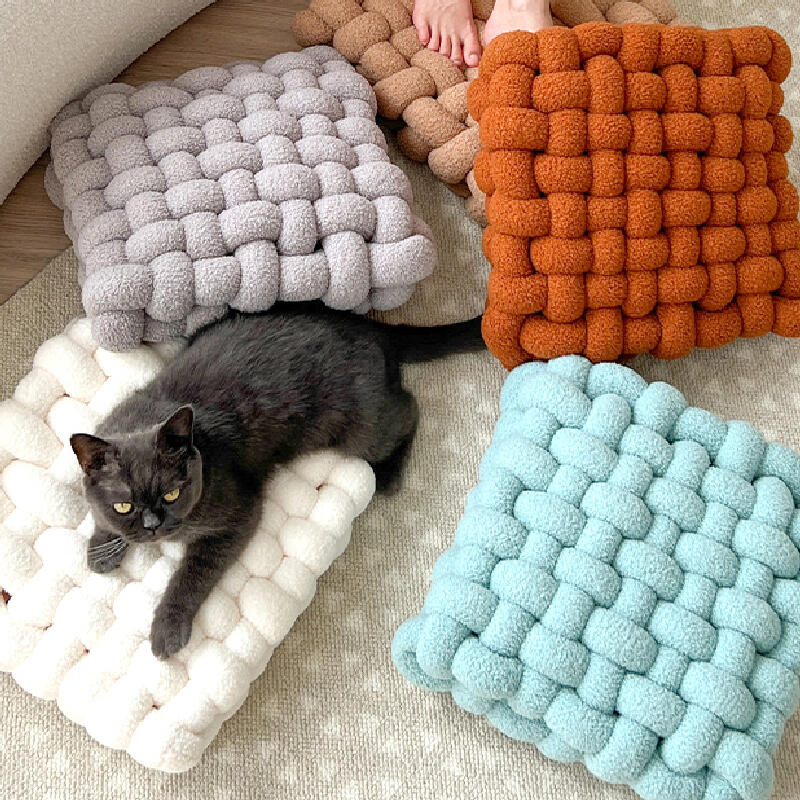 7color fluffy twist square cushion