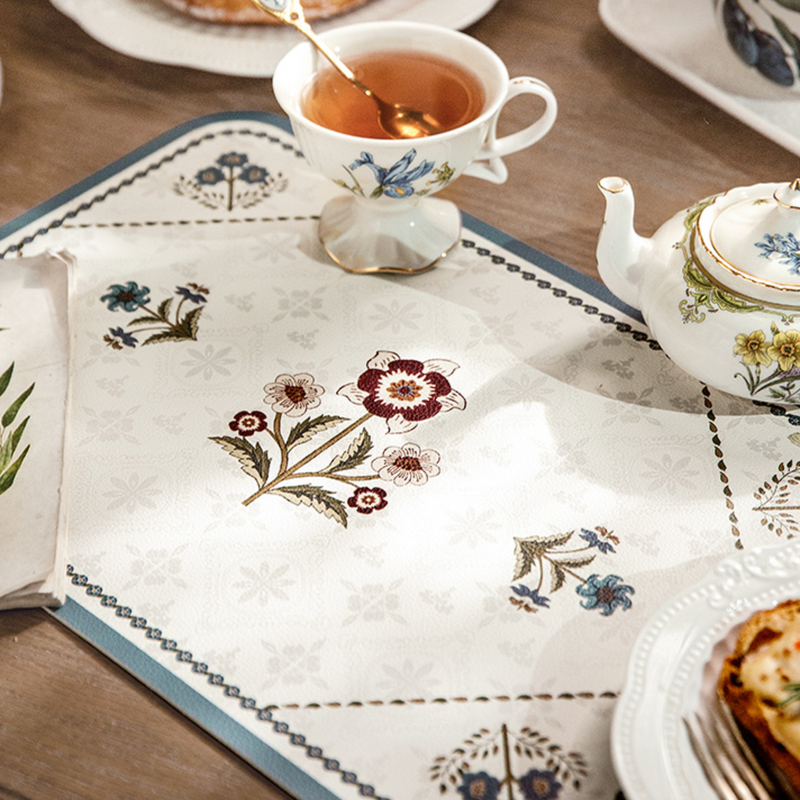 royal blue edge flower place mat