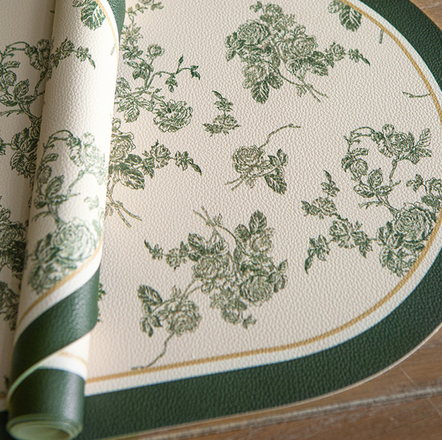 green vintage flower place mat