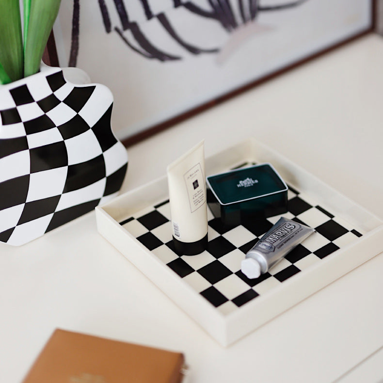 block check square tray