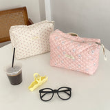 4design quilting square pouch