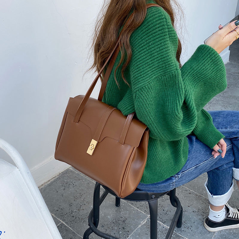 square one shoulder hand bag