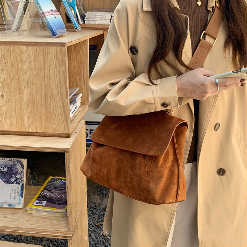 2color suede shoulder bag